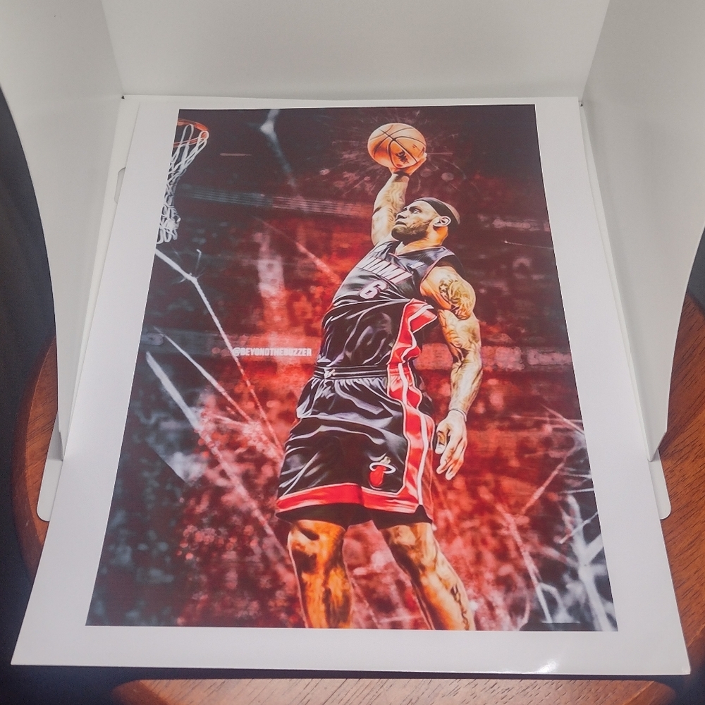 LEBRON JAMES MIAMI HEAT 8.5x11 ULTRA PREMIUM GLOSSY COLOR ART BASKETBALL POSTER